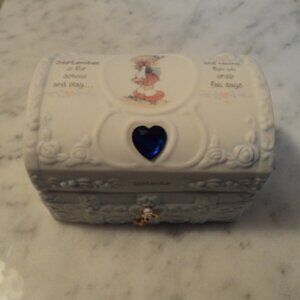 Precious Moments trinket box~ September Sapphire